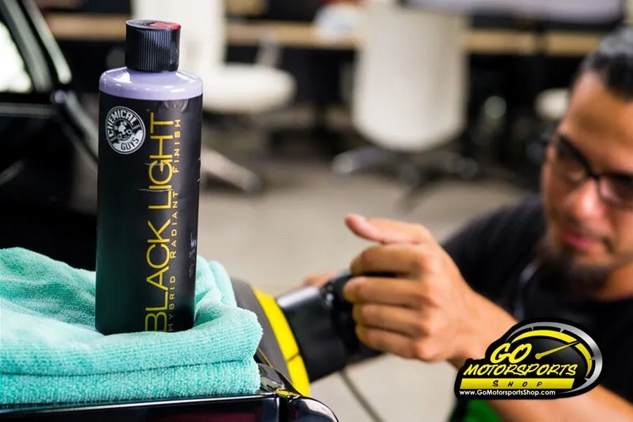 Chemical Guys | Black Light Hybrid Radiant Finish Gloss Enhancer & Sealant In One (16oz)