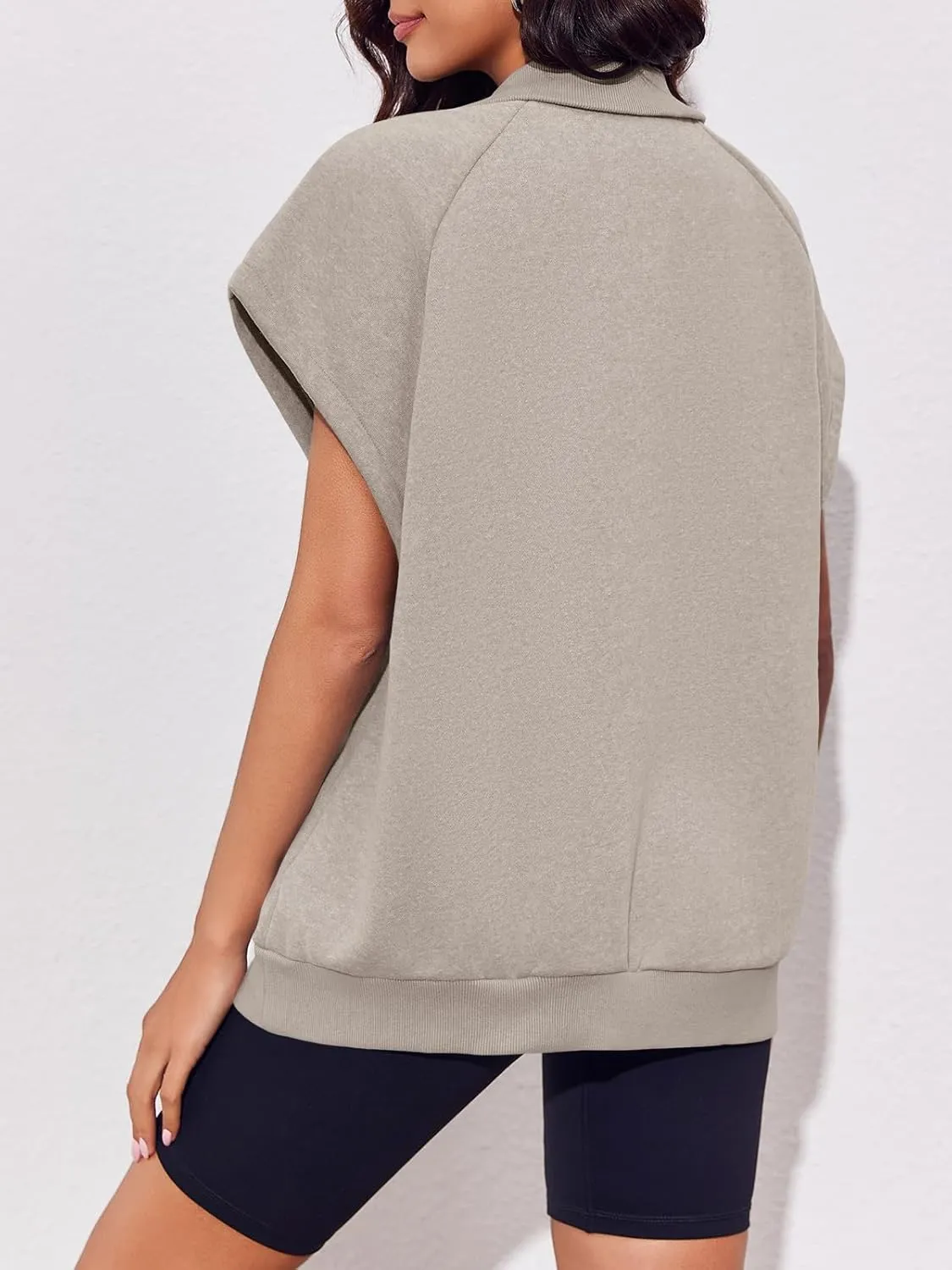 Fisoew Womens Oversized Zip Up Sweatshirts Warm Fleece Vests Fall Casual Sleeveless Jackets with Pockets