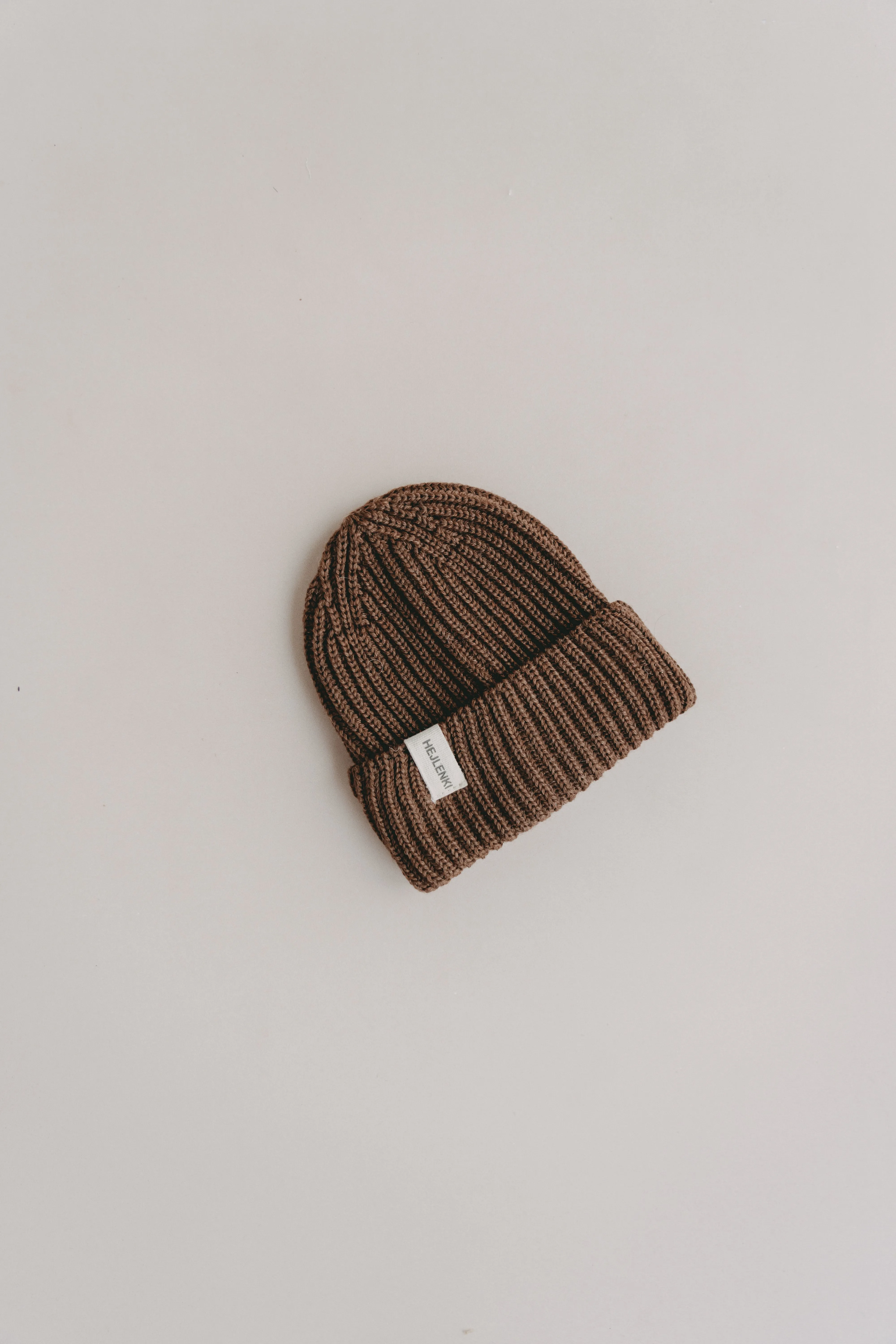 MERINO WOOL KNIT BEANIE BROWN