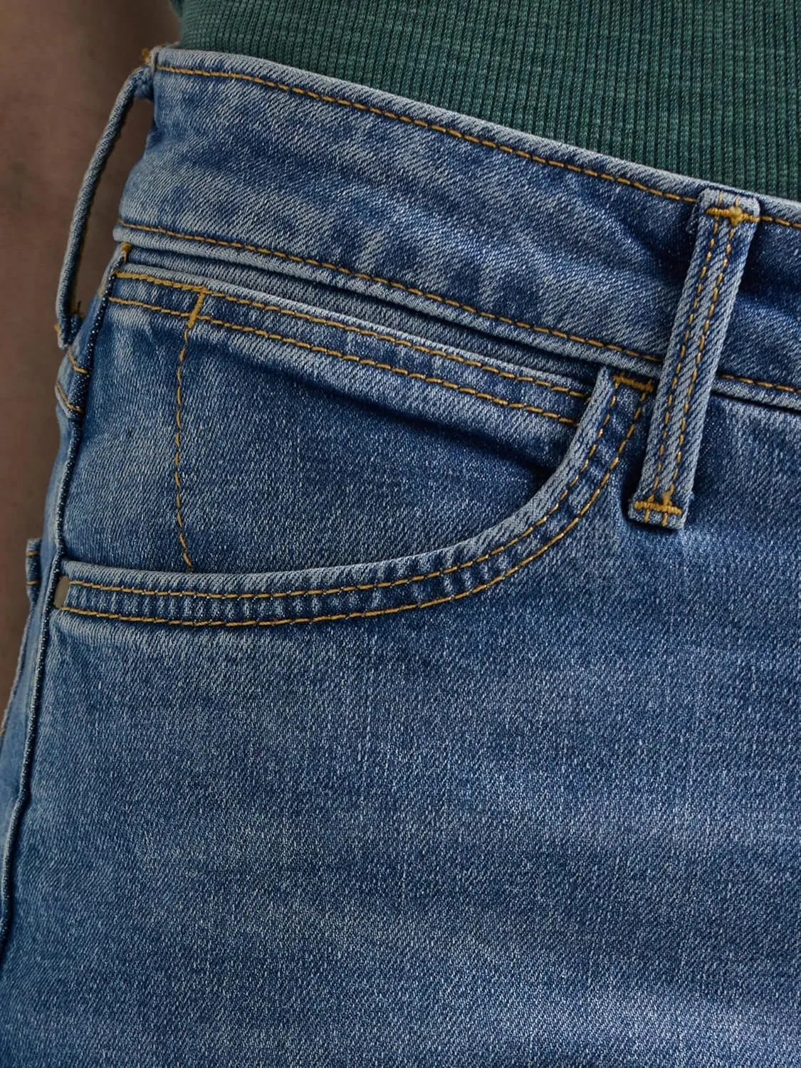 Wrangler Women's High Rise True Straight Fit Jean